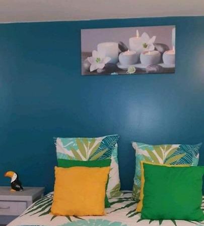 Happy Bed and Breakfast Cholet Exteriör bild