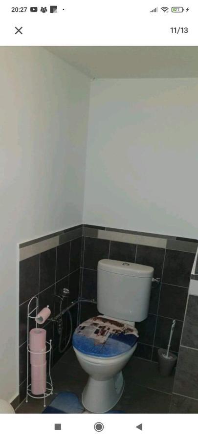 Happy Bed and Breakfast Cholet Exteriör bild